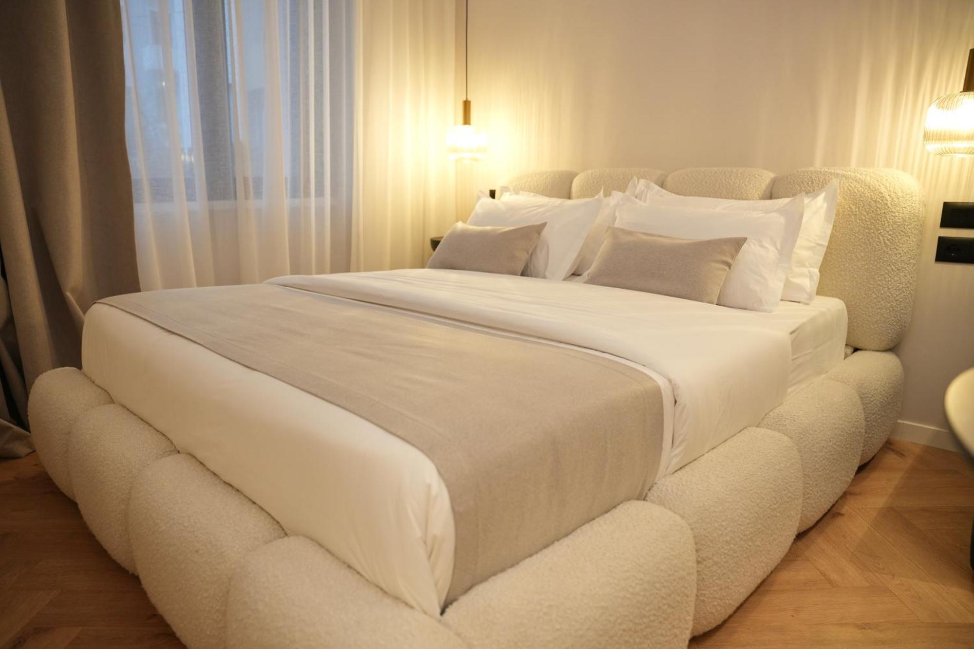Nea Deluxe Apart-Hotel Tiranë Luaran gambar